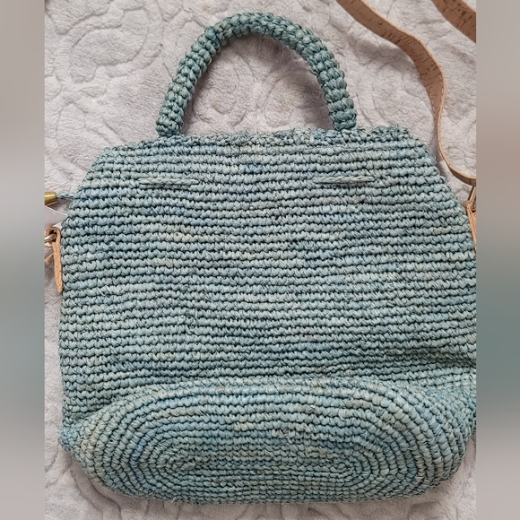 Vegan cork and raphia shoulder purse - Picture 3 of 10